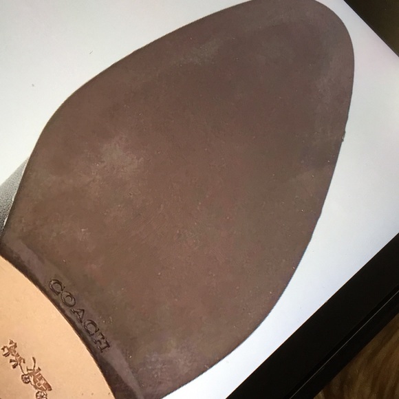 COACH boots,size 8. - Picture 7 of 8